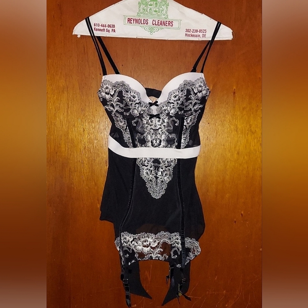 Elegant VS sheer satin lace velvet Black & White Lingerie Bustier